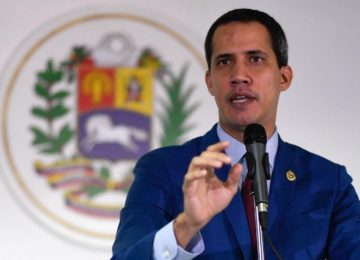 Venezuela: le siège du parti de Guaido attaqué par des hommes armés