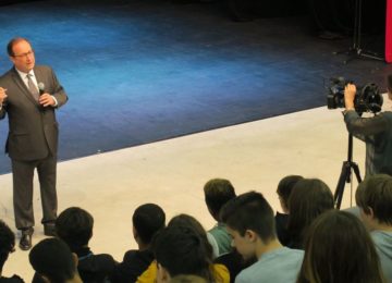 Craignant une manifestation d’étudiants, François Hollande annule sa venue à Sciences Po Toulouse