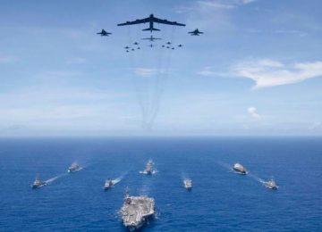 Donald Trump envoie des navires de guerre dans la Caraïbe PAR Caroline Popovic