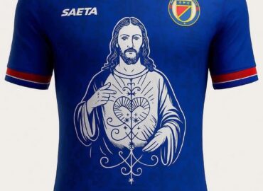 Deba sou ekipman Grenadye yo: une déstabilisation symbolique