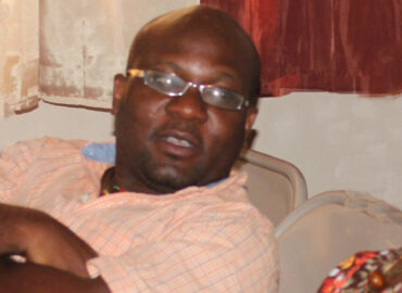 D’un braqueur présumé à l&rsquo;acteur présumé: le parcours d’un novice