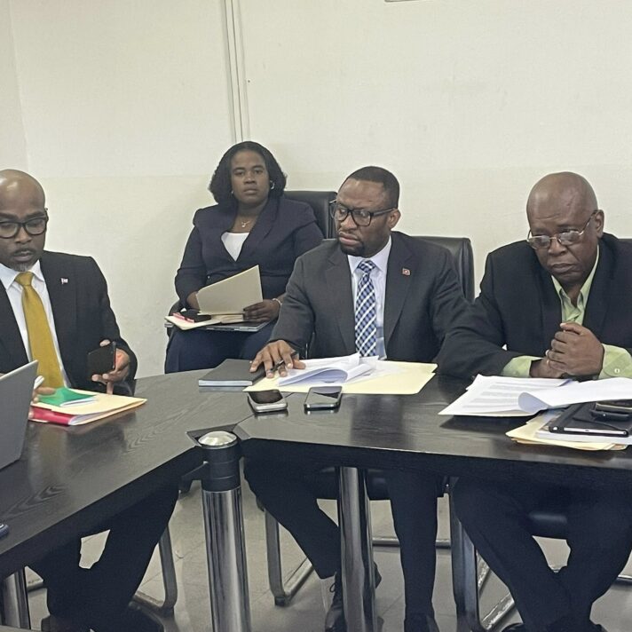 Contrôle de livraison des produits Collagène par le MENFP