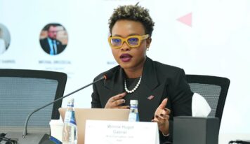 En difficulté, Winnie H. Gabriel cherche le secours de l&rsquo;ange Gabriel