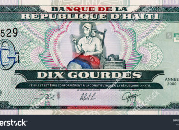 Après 223 ans : le drapeau haïtien exprime le besoin d&rsquo;être recousu