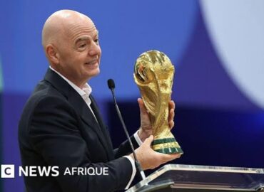 Le football est contrôlé par la politique et l’argent
