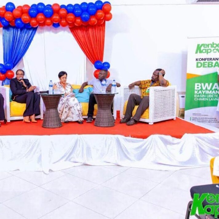 Bois-Caïman manipulé : nou dwe kenbe « Kenbe Kapow » nan fil?